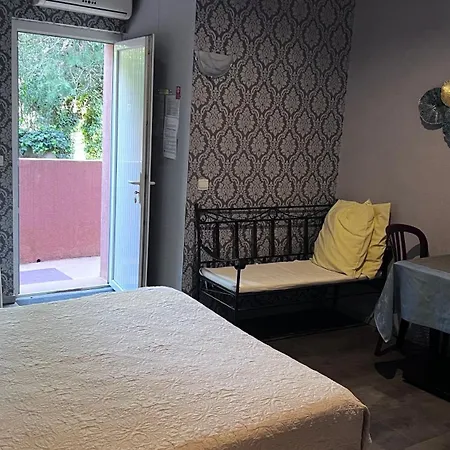 La Chaumiere D Hotel