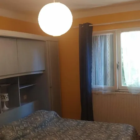 Ξενοδοχείο La Chaumiere D 2*