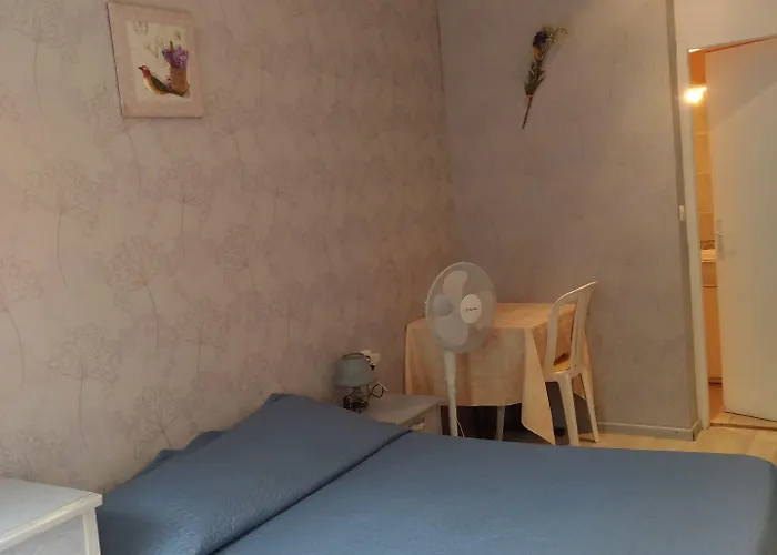 La Chaumiere D Hotel 2*