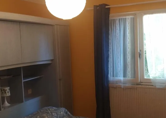 Hotel La Chaumiere D 2*