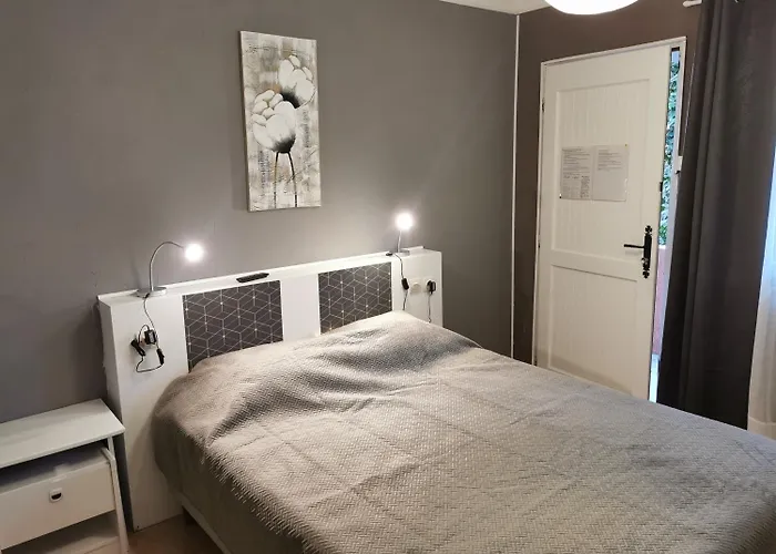 La Chaumiere D Hotel Agde