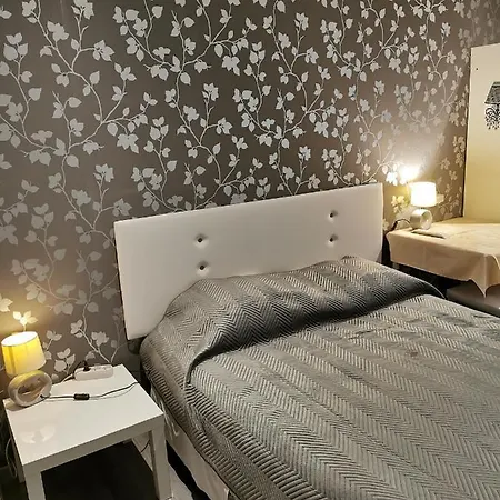 La Chaumiere D Agde